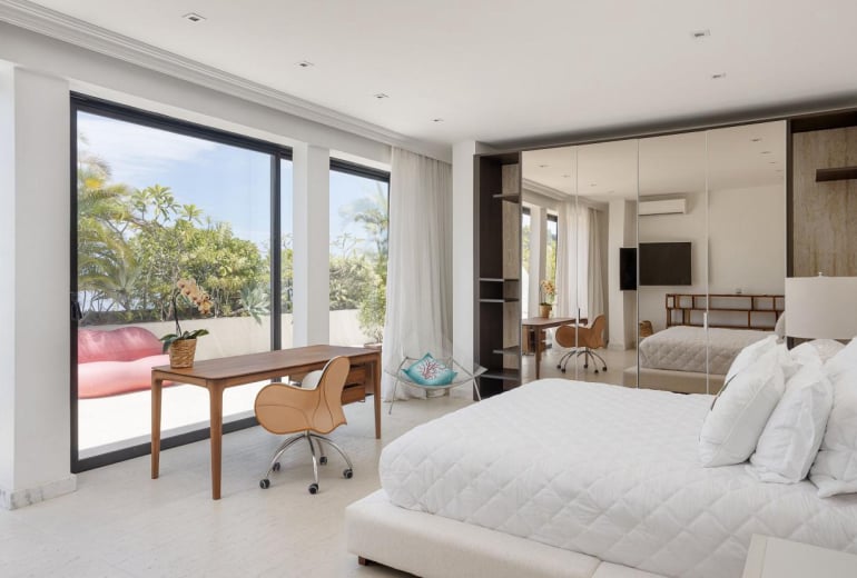 Cobertura à beira-mar em Copacabana