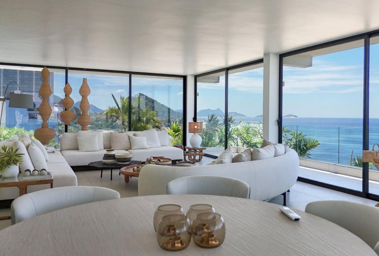 Cobertura à beira-mar em Copacabana