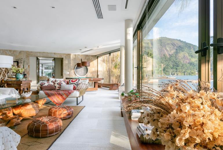 Linda villa beira-mar em Angra dos Reis