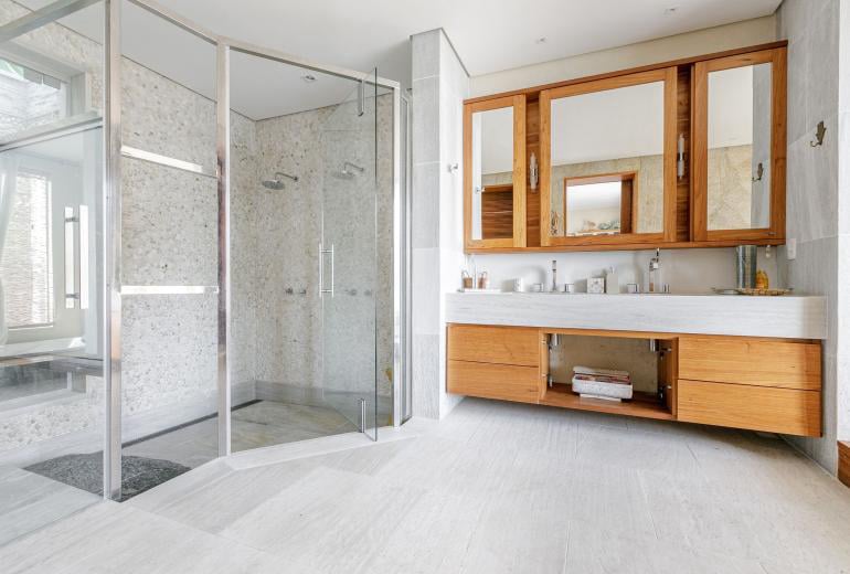 Linda villa beira-mar em Angra dos Reis