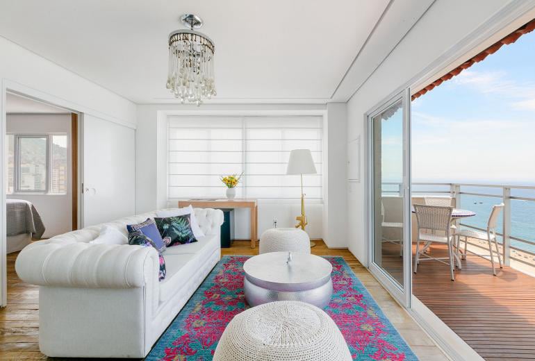 Cobertura triplex com vista para o mar em Ipanema