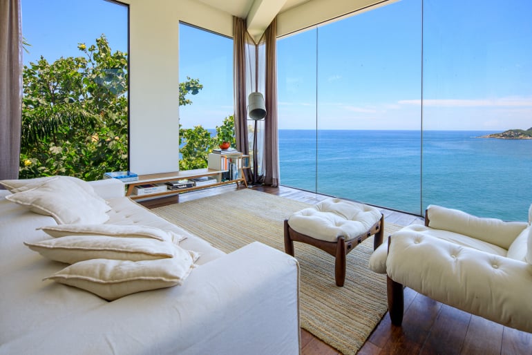 Linda mansão com vista fantástica no Joá