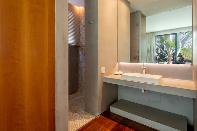 Linda mansão com vista fantástica no Joá